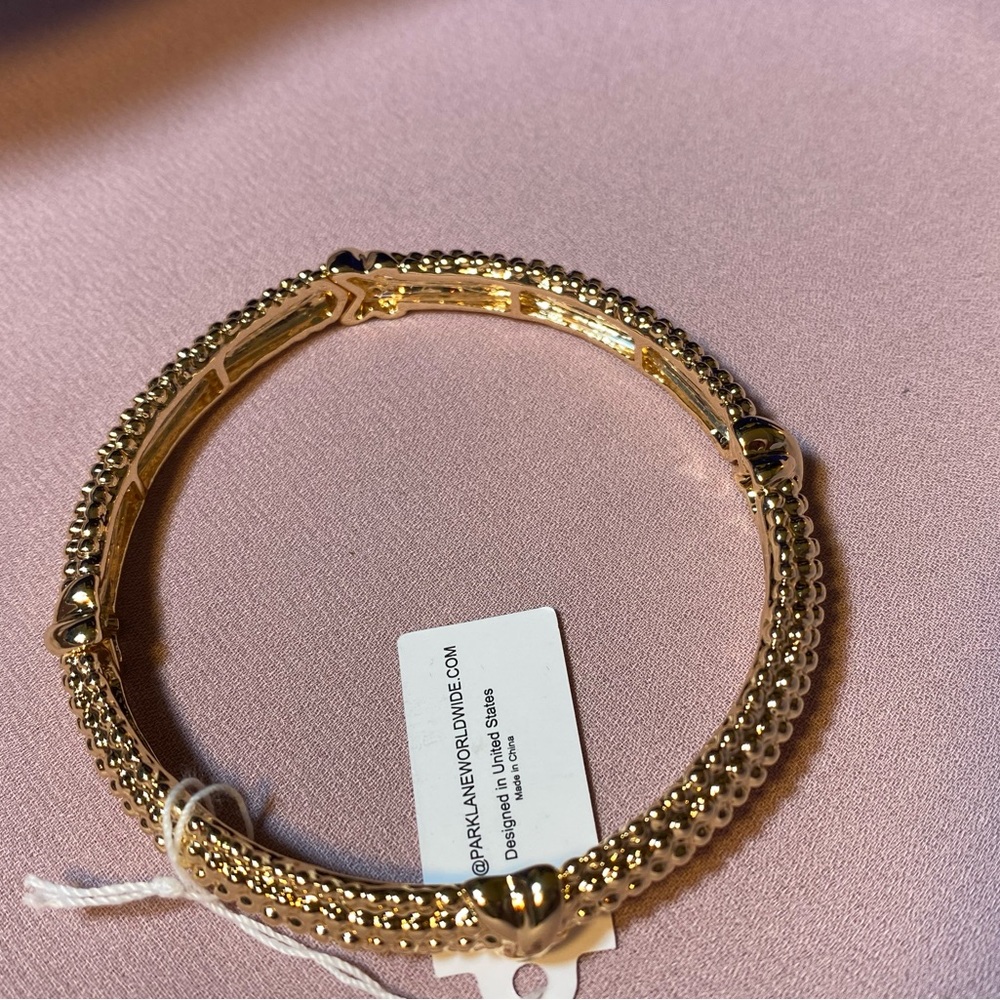 NWT 💎 SIMPLE AND SEXY GOLD RICA BEVELED BRACELET NWT GIFT - Picture 9 of 11